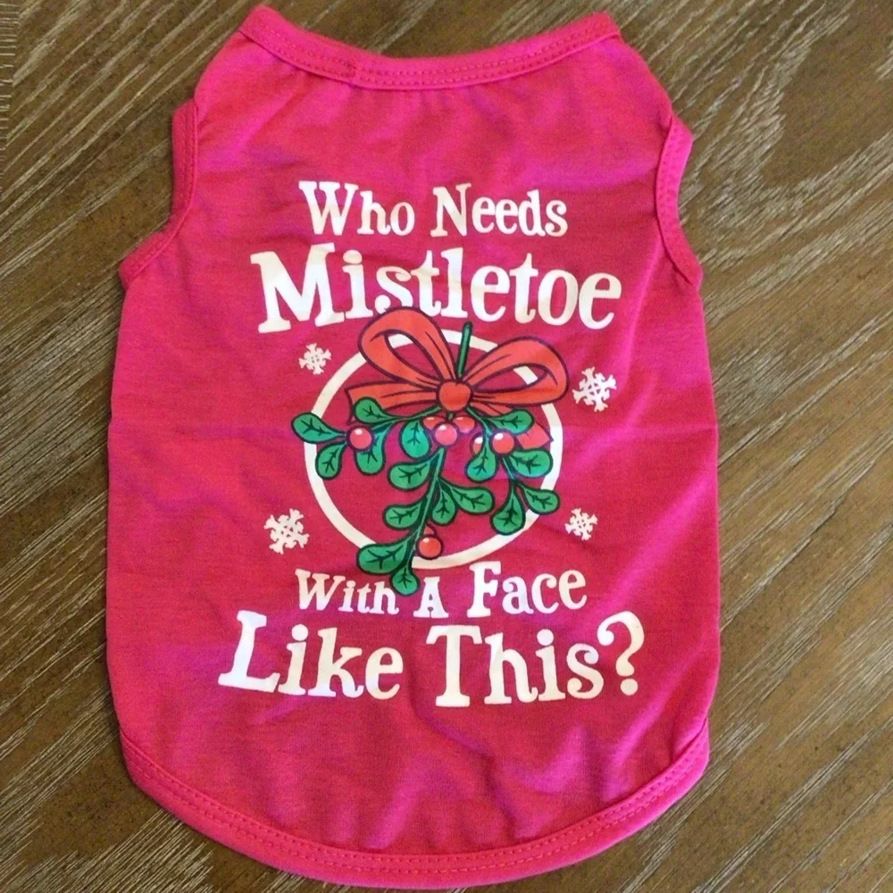 Who Needs Mistletoe With A Face Like This Pink Christmas Dog Shirt